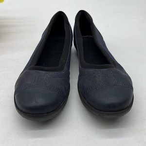 Cloudsteppers by Clarks Navey Blue Black Ballet Flats Sz 6.5. BFL2510B